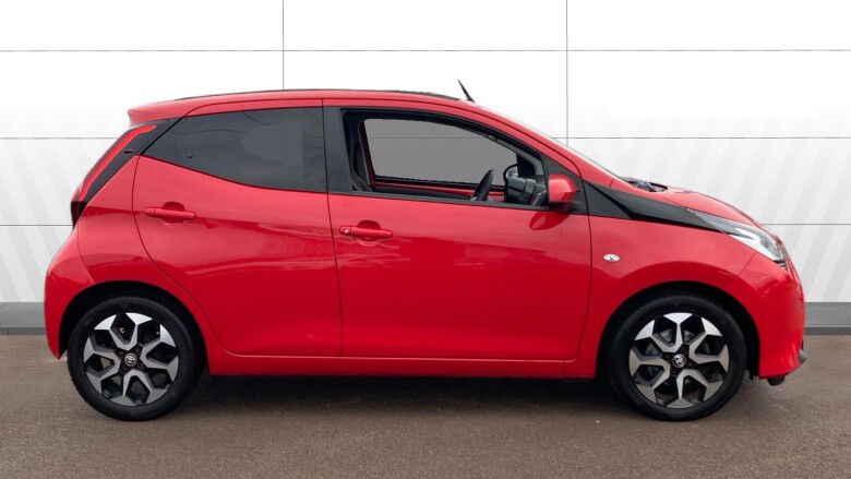 Toyota Aygo 1.0 VVT-i X-Plore TSS 5dr x-shift Petrol Hatchback